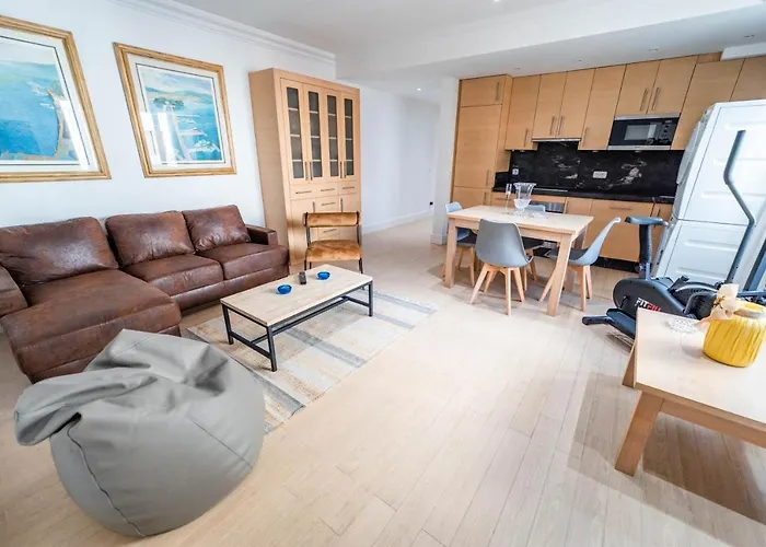 2bdr New Bright In Puerto Banus Appartement *