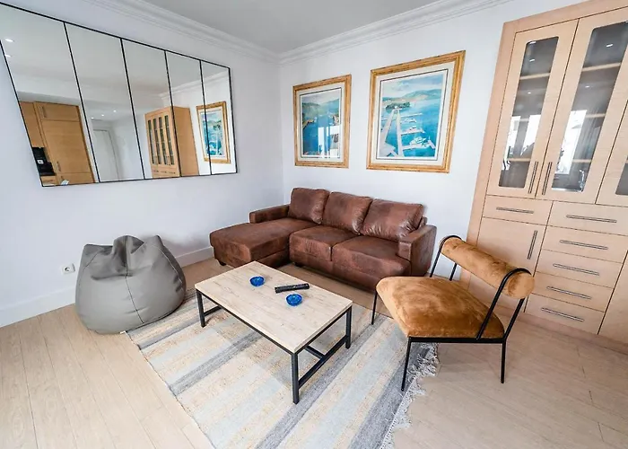 2bdr New Bright In Puerto Banus * Marbellac
