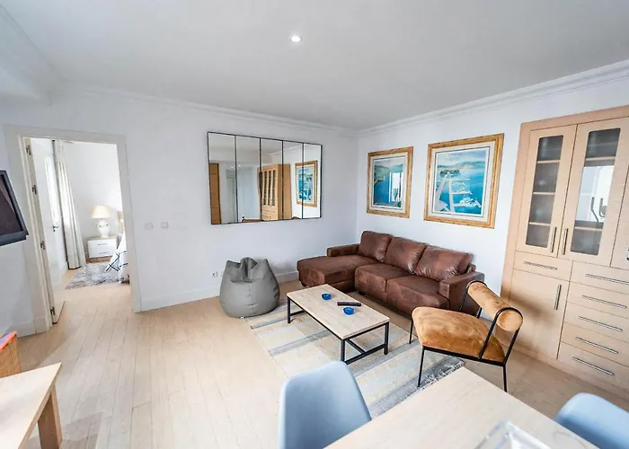 2bdr New Bright In Puerto Banus